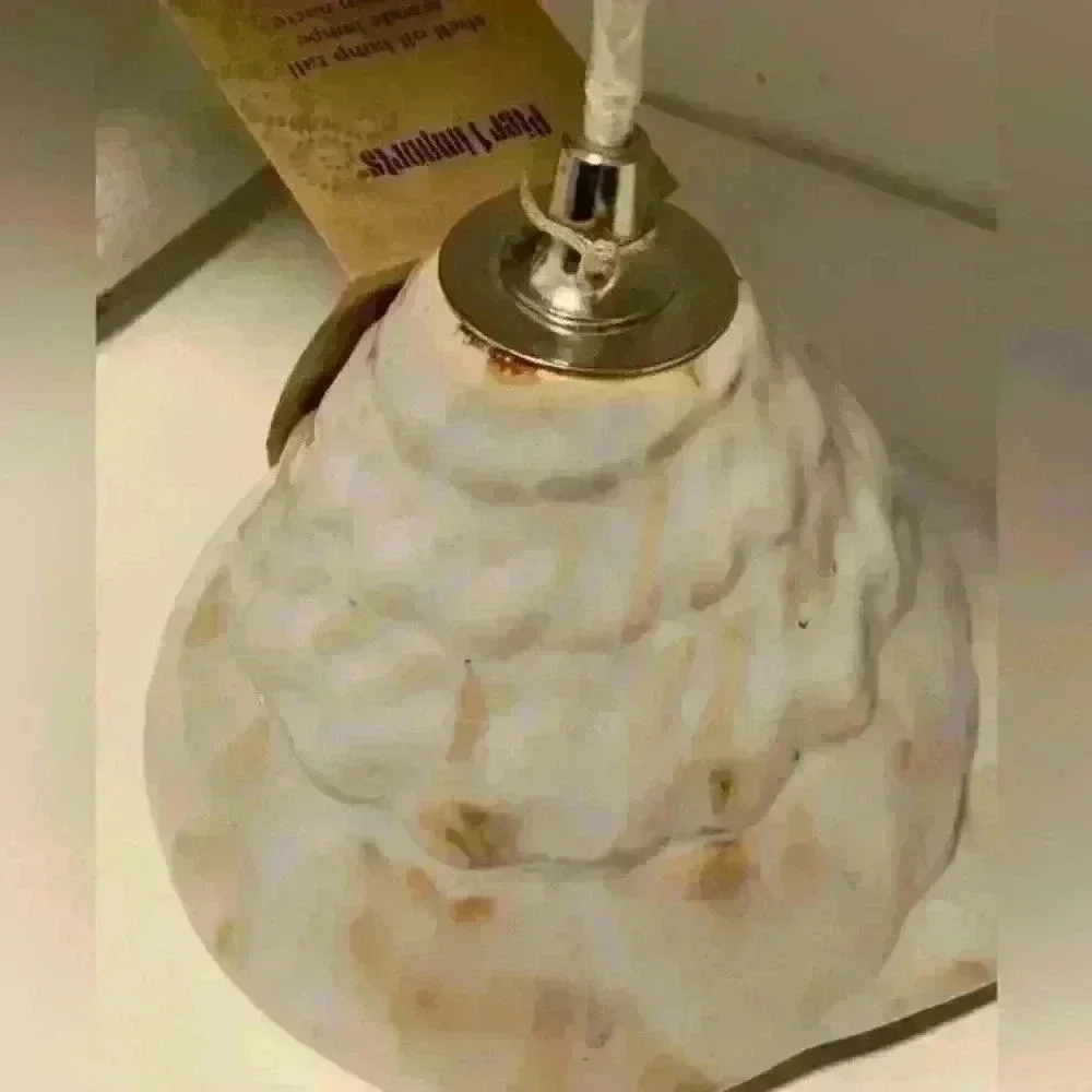NWT Pier 1 Coastal Shell Oil Lamp‎ Excellent Condition from a Smoke Free Home